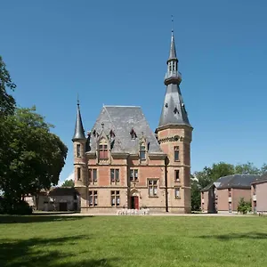 Guest house Chateau De Petit Bois, Cosne-d'Allier